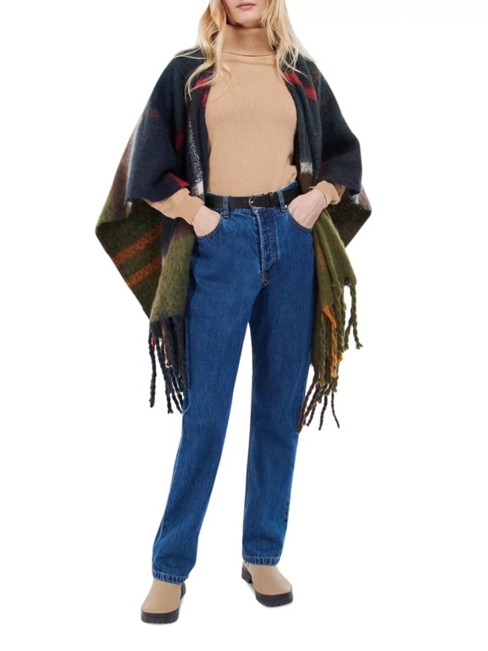 Unworn Barbour Isla Boucle Serape in Tartan Multi - Picture 3 of 9